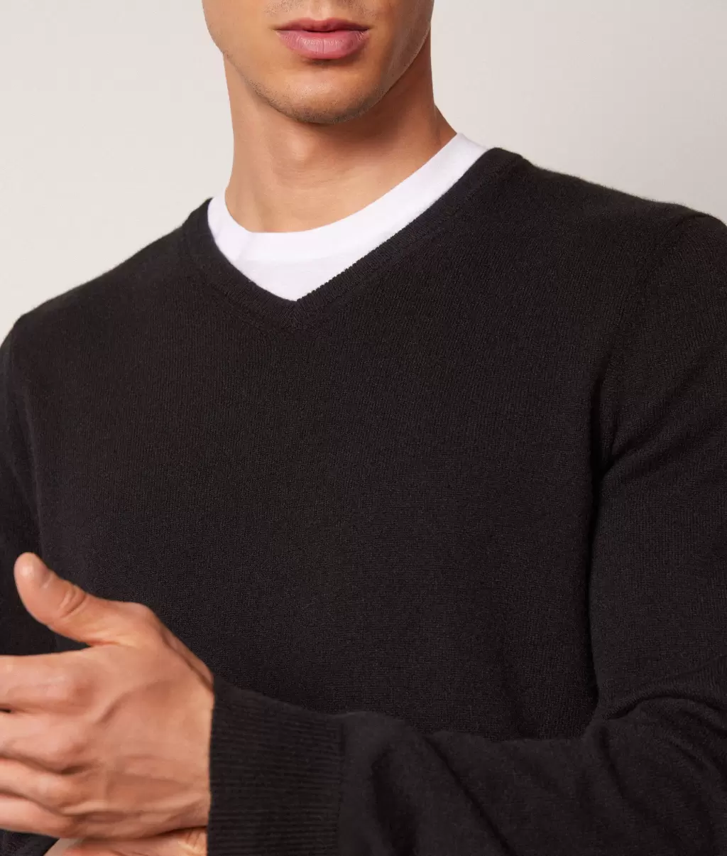 Falconeri Black Camisola Com Decote V Em Ultrasoft Cashmere Camisolas Decote Em V Homem - 3